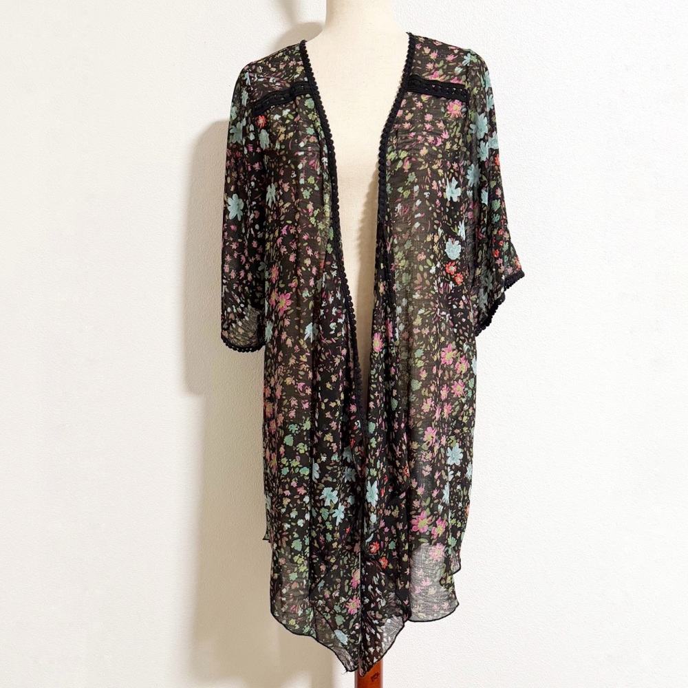 Emory Park Mixed Floral Kimono Cardigan